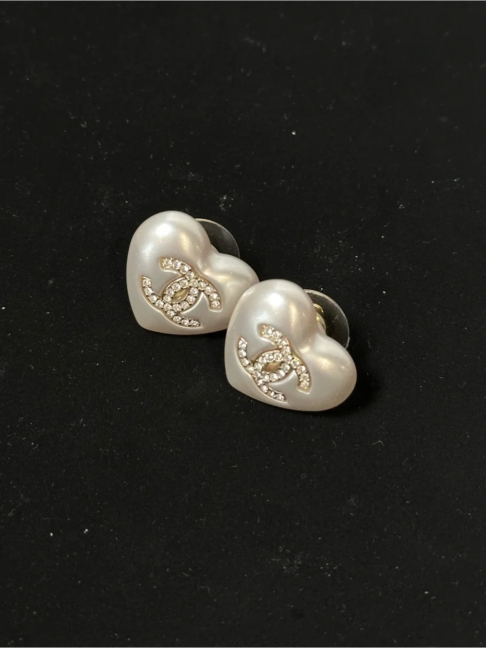 CHANEL Pearlized White Heart Stud Earrings with Crystal CC Emblem